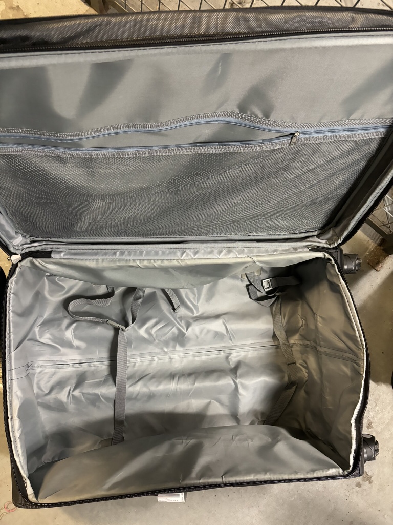 Suitcase 30 inch - photo 3