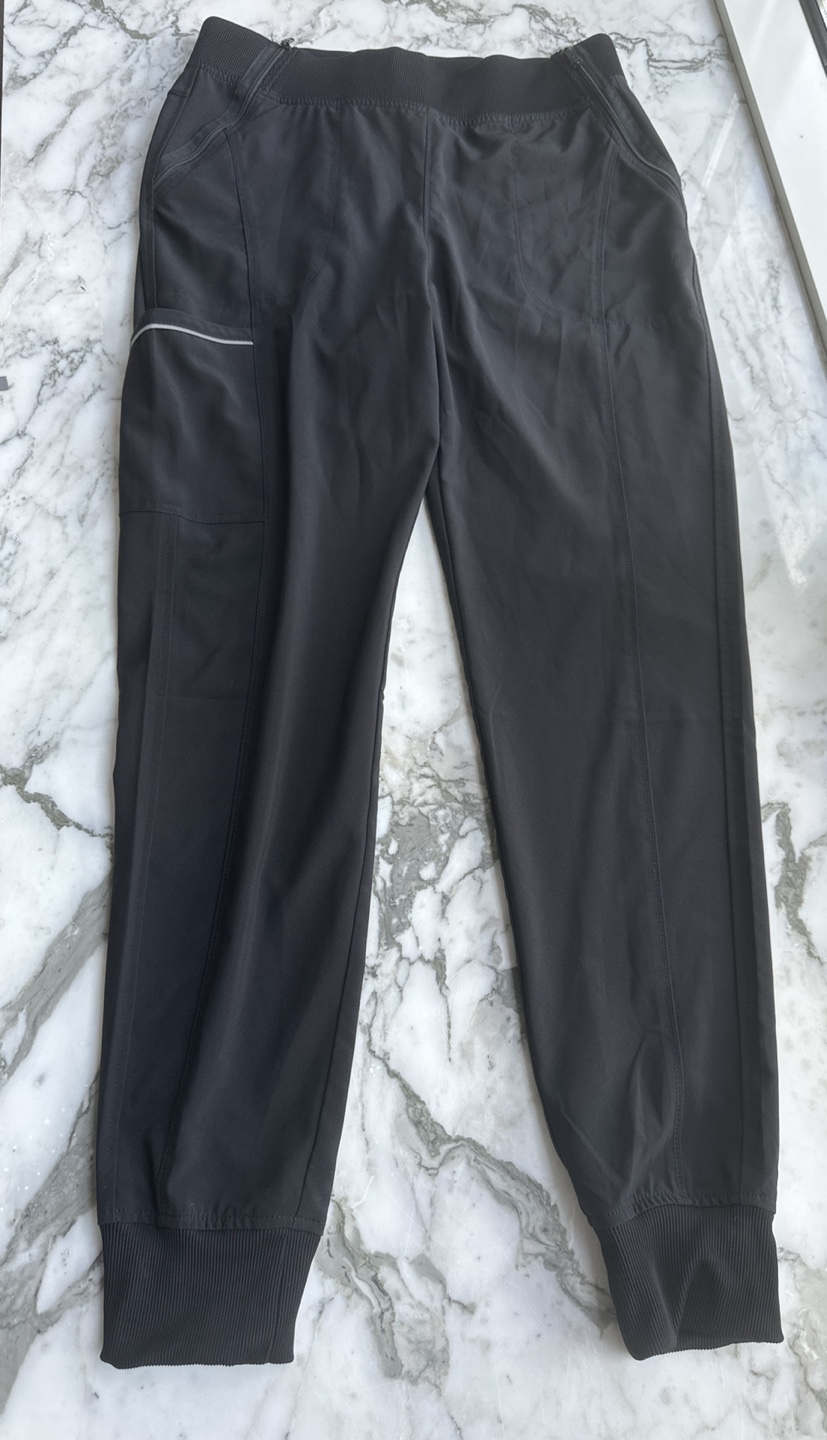 Black scrub pants