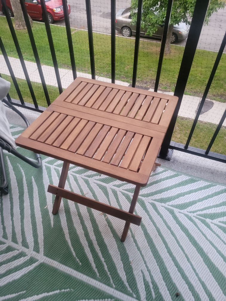 Outdoor table