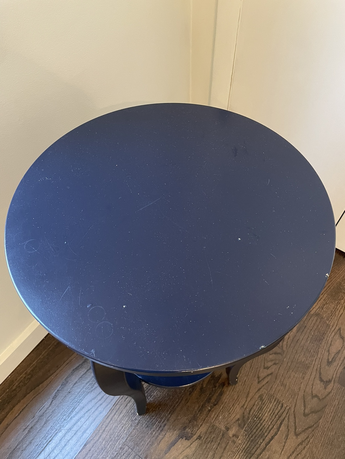 Round end table - photo 3