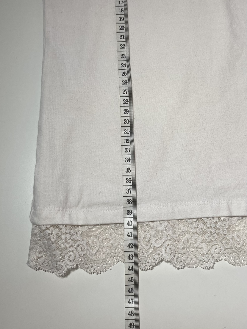 Set of two girls' size L camisole tank tops, white and pink image indicator(7)