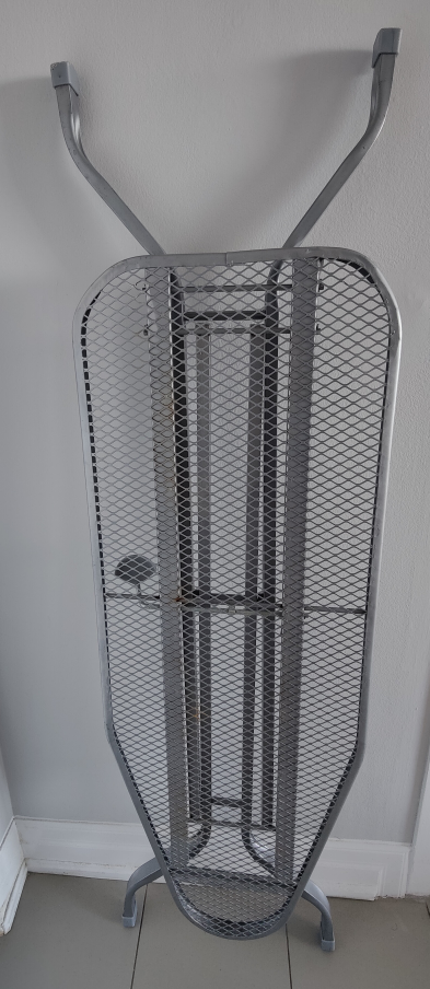 Metal Iron Board *Moving Sale* thumbnail
