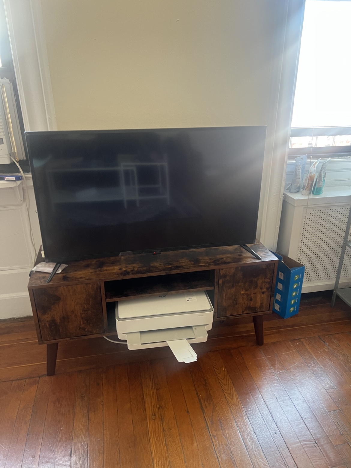 TV Stand - photo 2