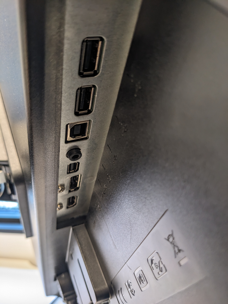 Two BenQ 27" monitors - photo 5