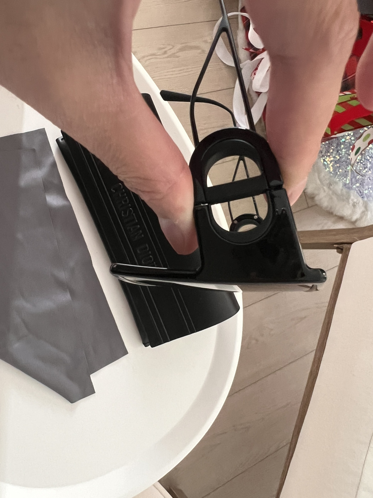 Dior Sunglasses image indicator(7)