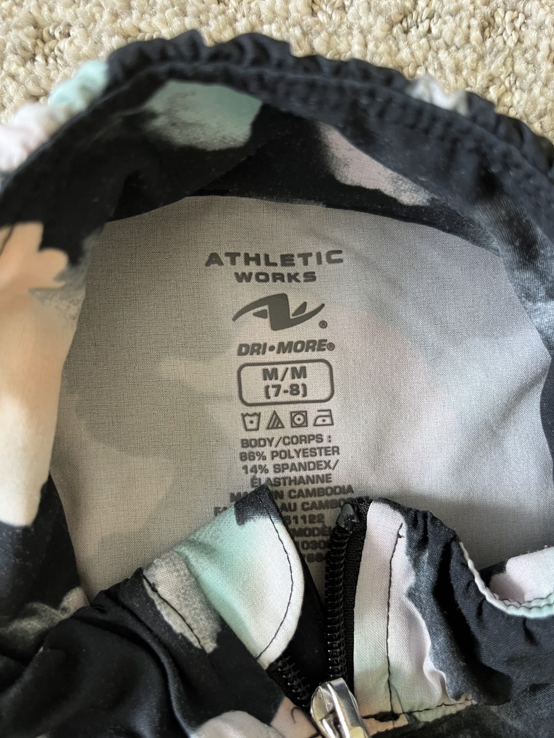 Athletic works jacket size 7-8 girls - photo 2