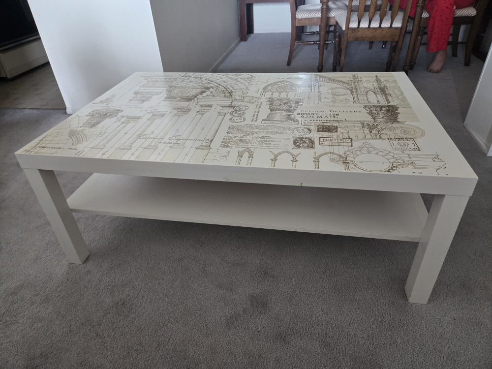 White coffee table with decoration - photo 2