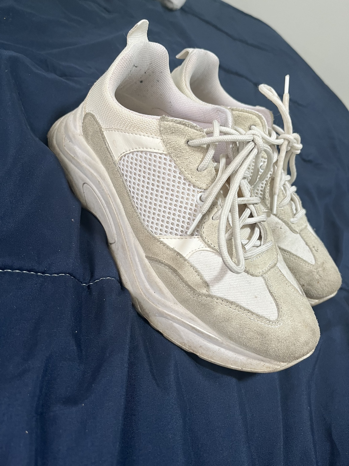 Shoes women’s thumbnail