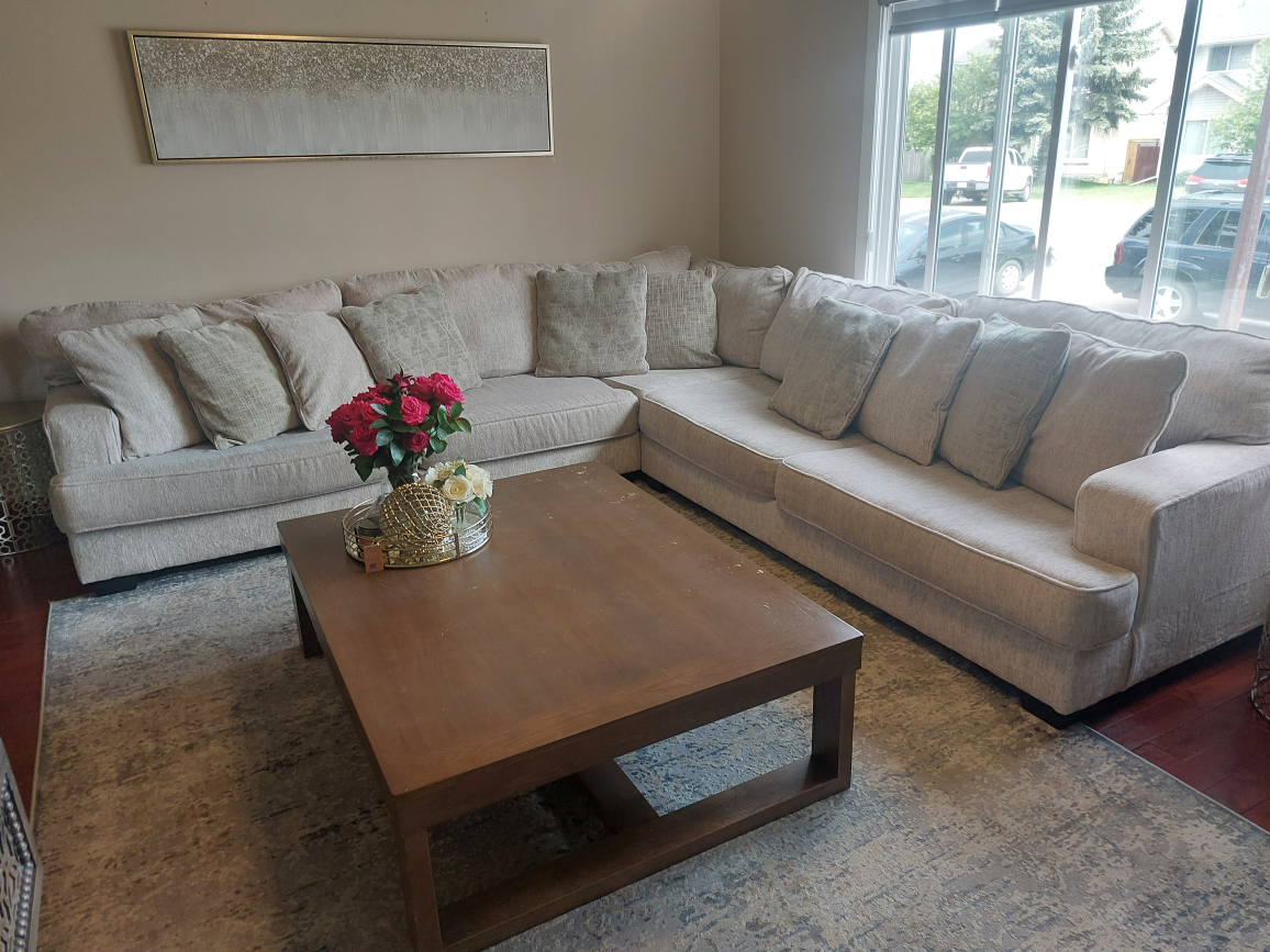 Beautiful oversized Ashley 'Rawcliffe' sectional - photo 2