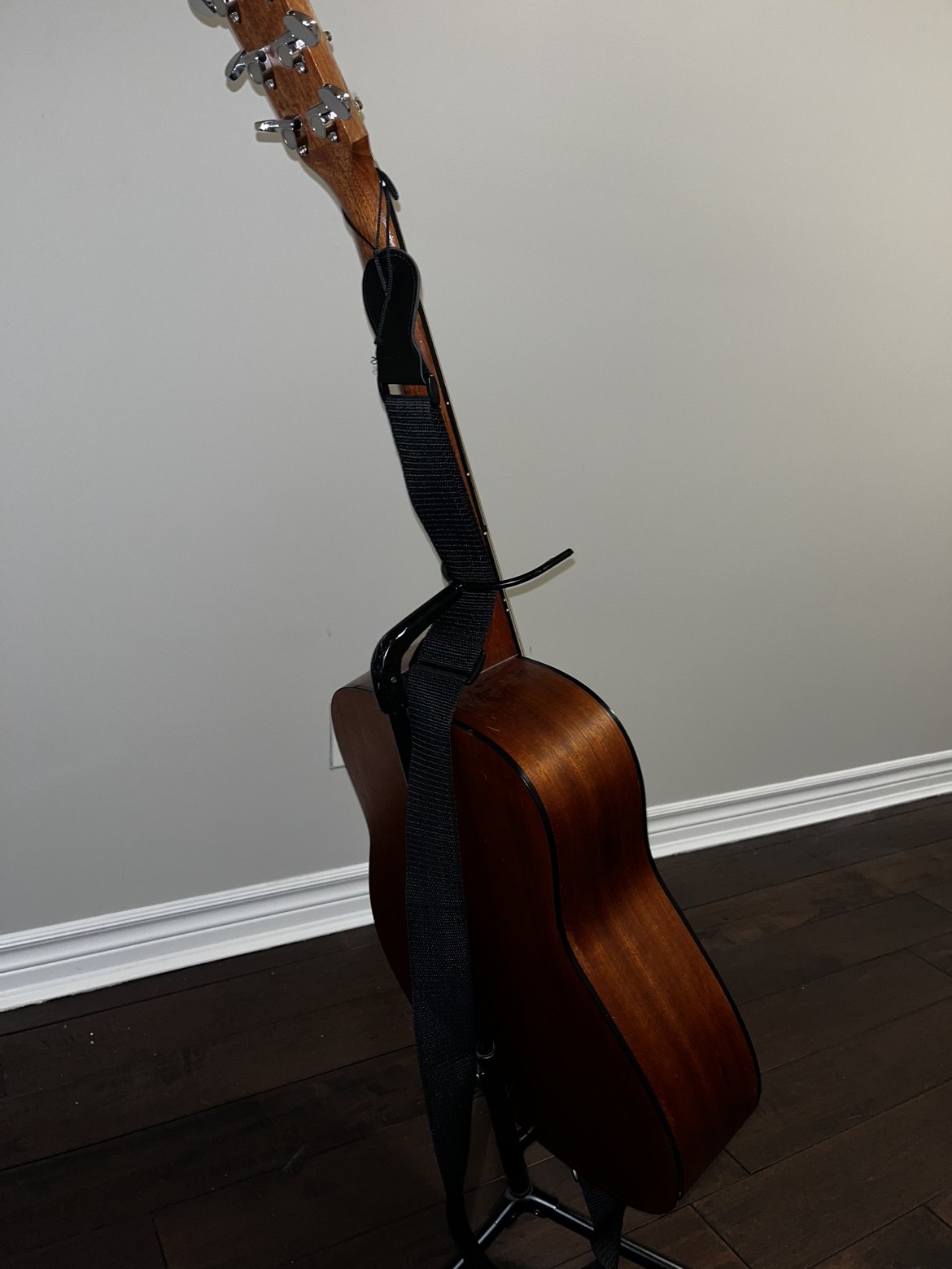 Acoustic Guitar & Stand - photo 2