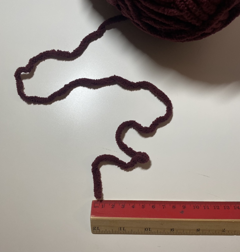 ⚠️NEEDS TO GO⚠️ Fluffy maroon yarn ball for knitting or crochet image indicator(3)
