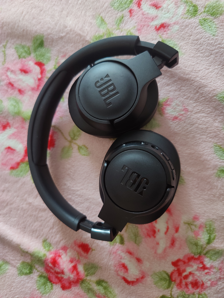 JBL tune760bt over ear wireless headphones - photo 3