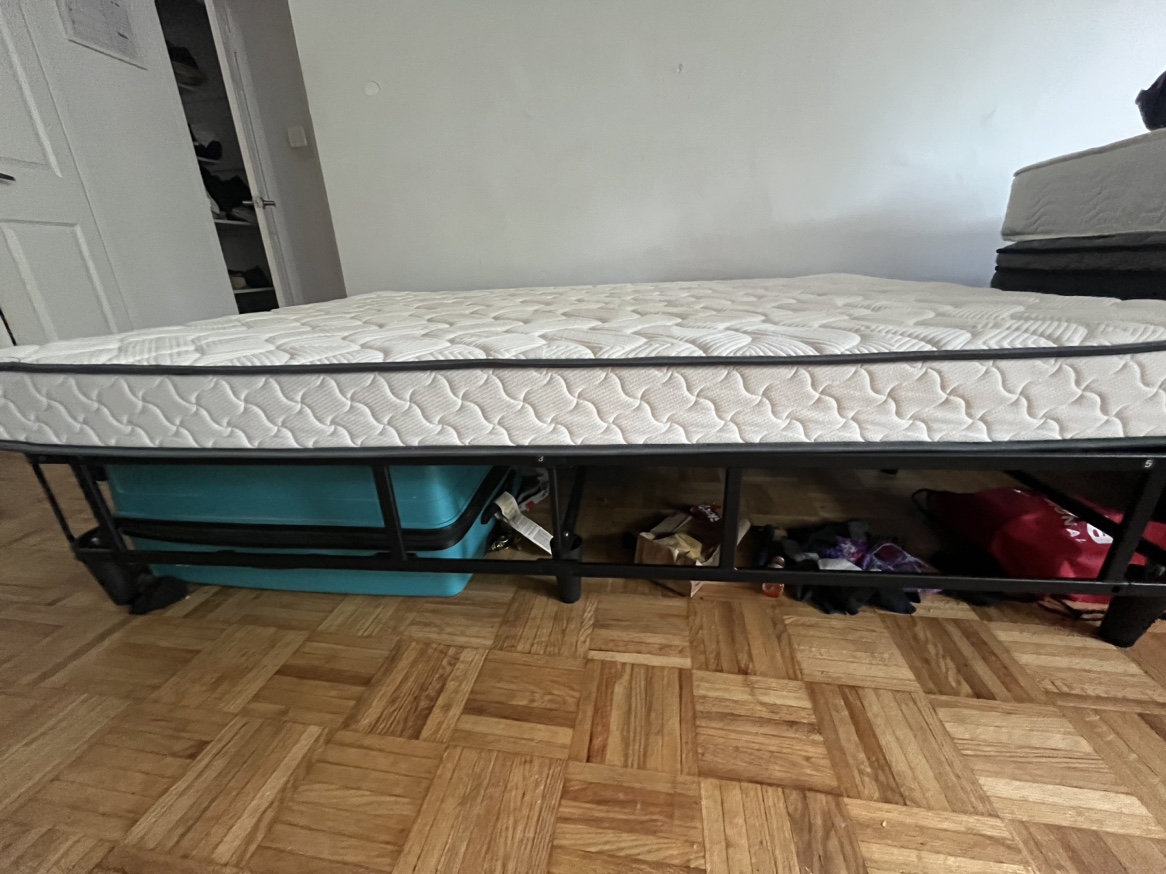 Bed story 6 inch with Metal bed-frame Queen size