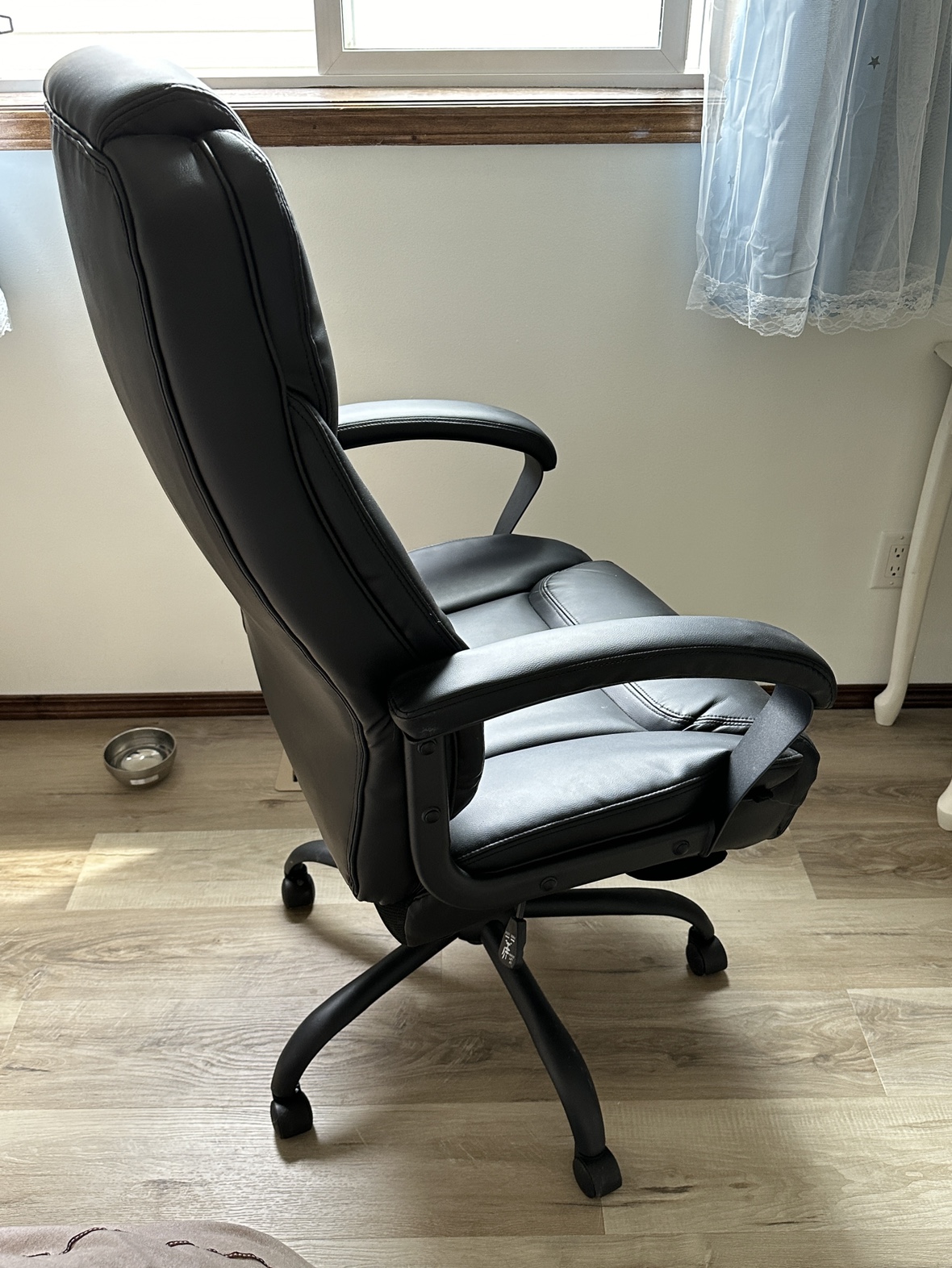 Office chair - photo 3