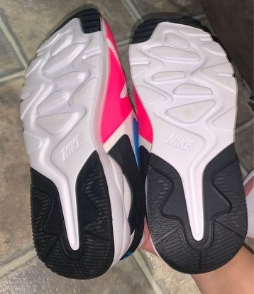 Nike shoes - photo 2