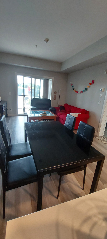 dining table with chairs