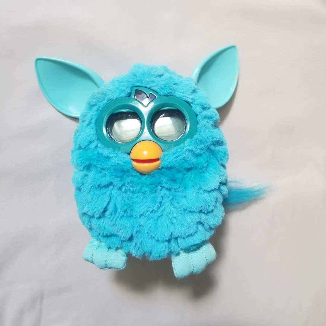 Furby 💙 thumbnail