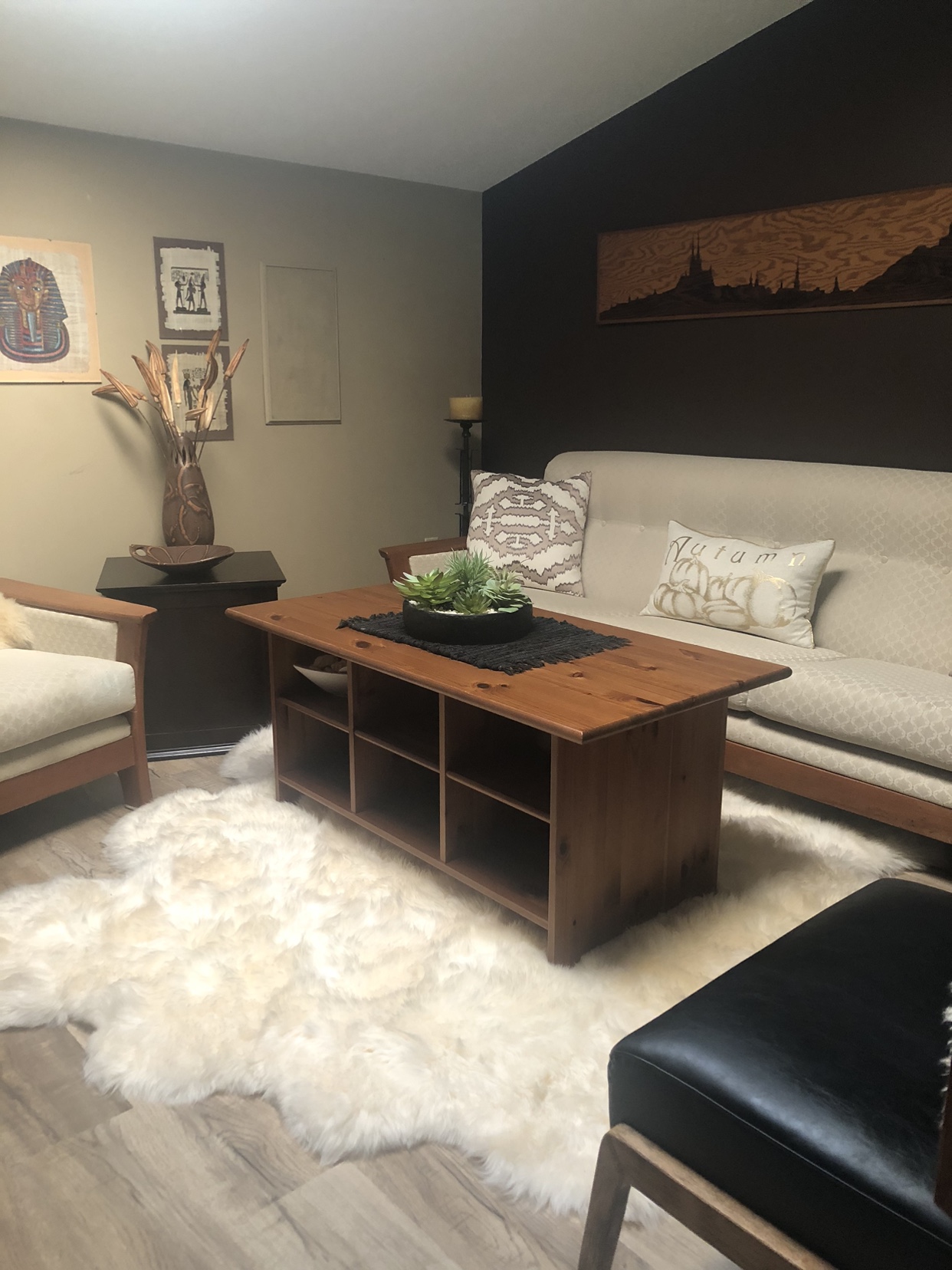 WOODEN COFFEE TABLE