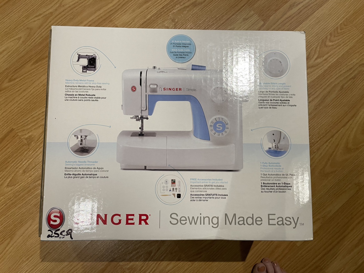 New Singer sewing machine 3221 - photo 2
