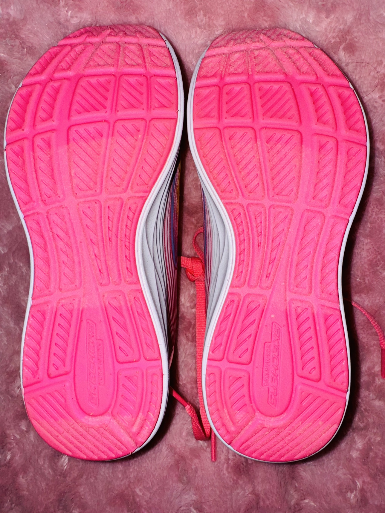 Brand new Sketchers Shoes for  Girls ( Size 3) - photo 4