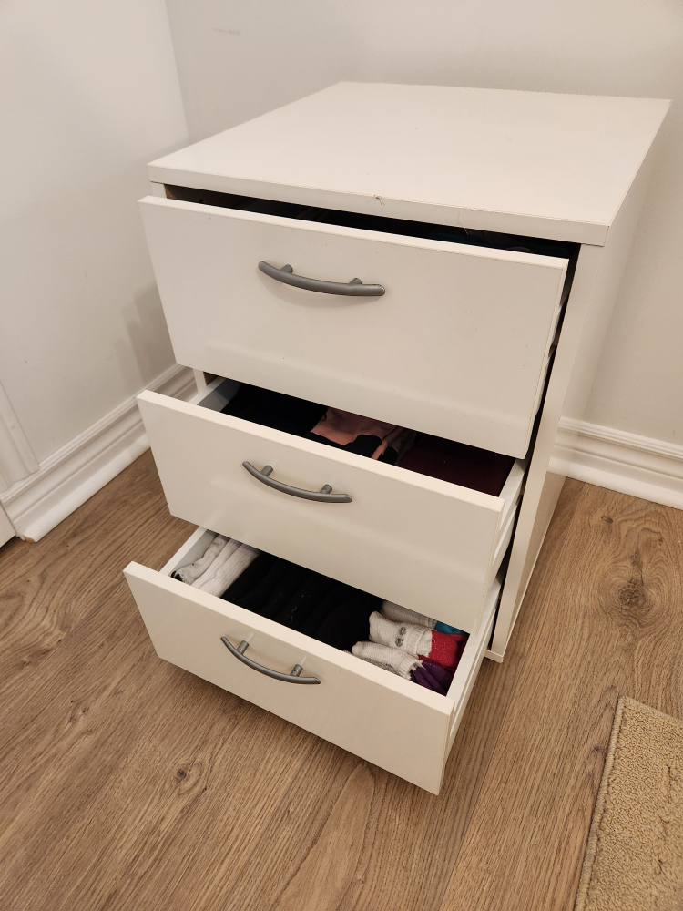 2 White Night Stands with 3 Drawers
