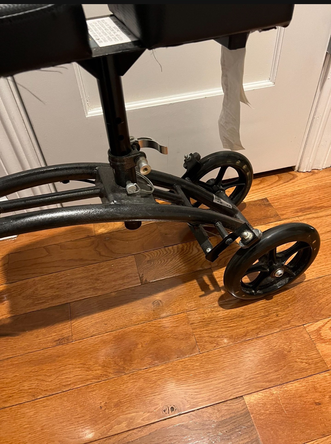 Leg Scooter Medical Help Currently $189 On Amazon image indicator(4)