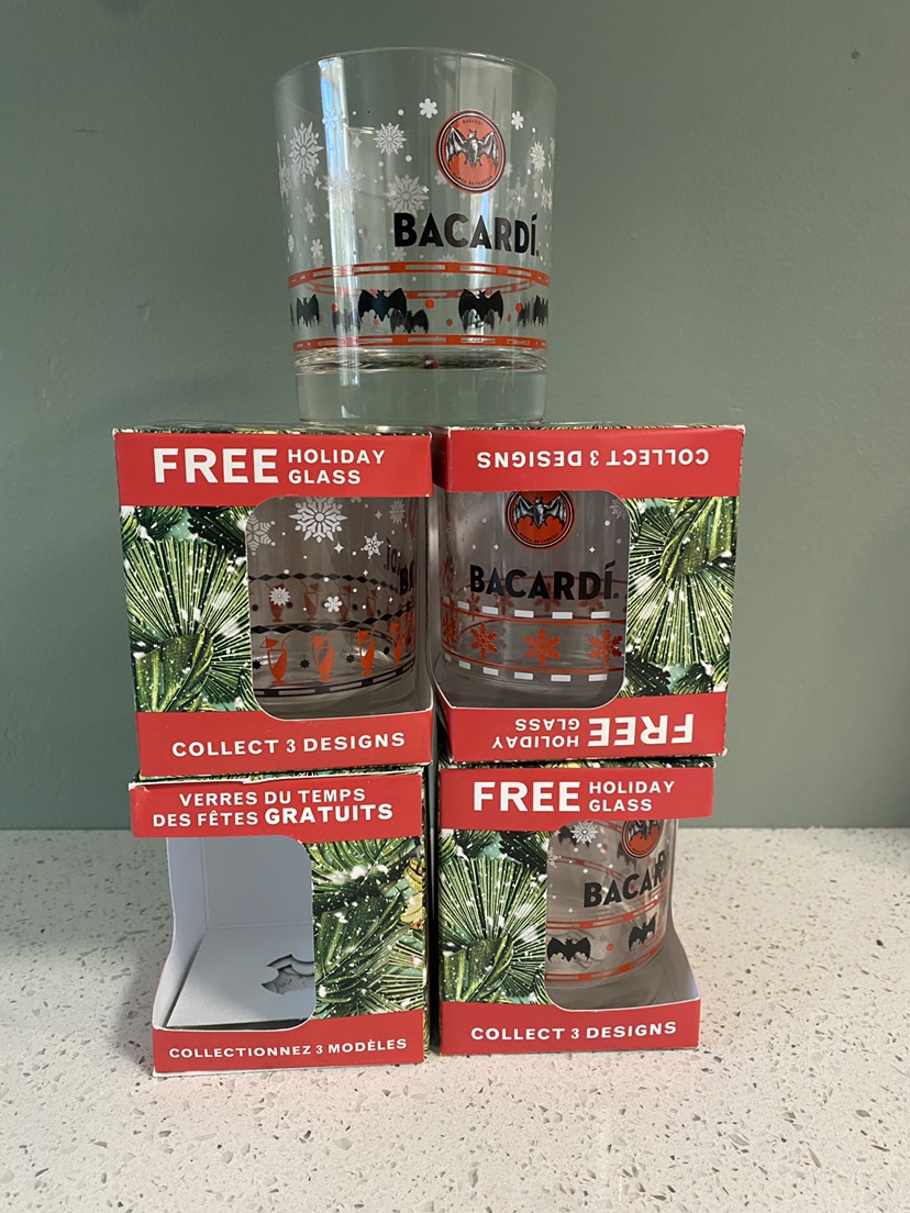 Bacardi Rum Collector Holiday Glasses (4) thumbnail
