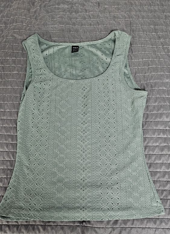 more shirts and a sweater - photo 2