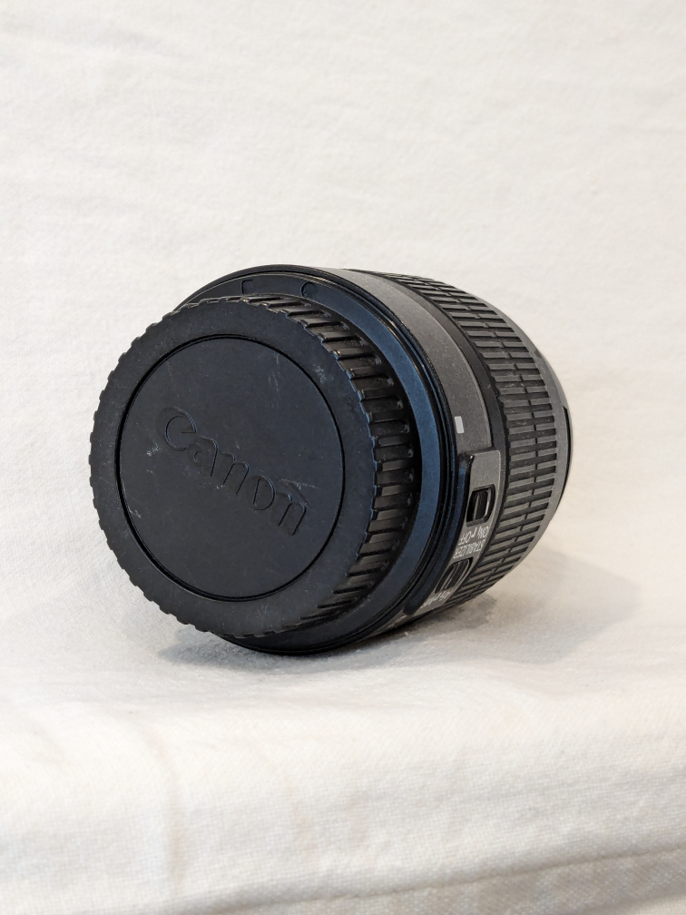 Canon EFS 18-55mm Lens with Image Stabilizer Feature image indicator(7)