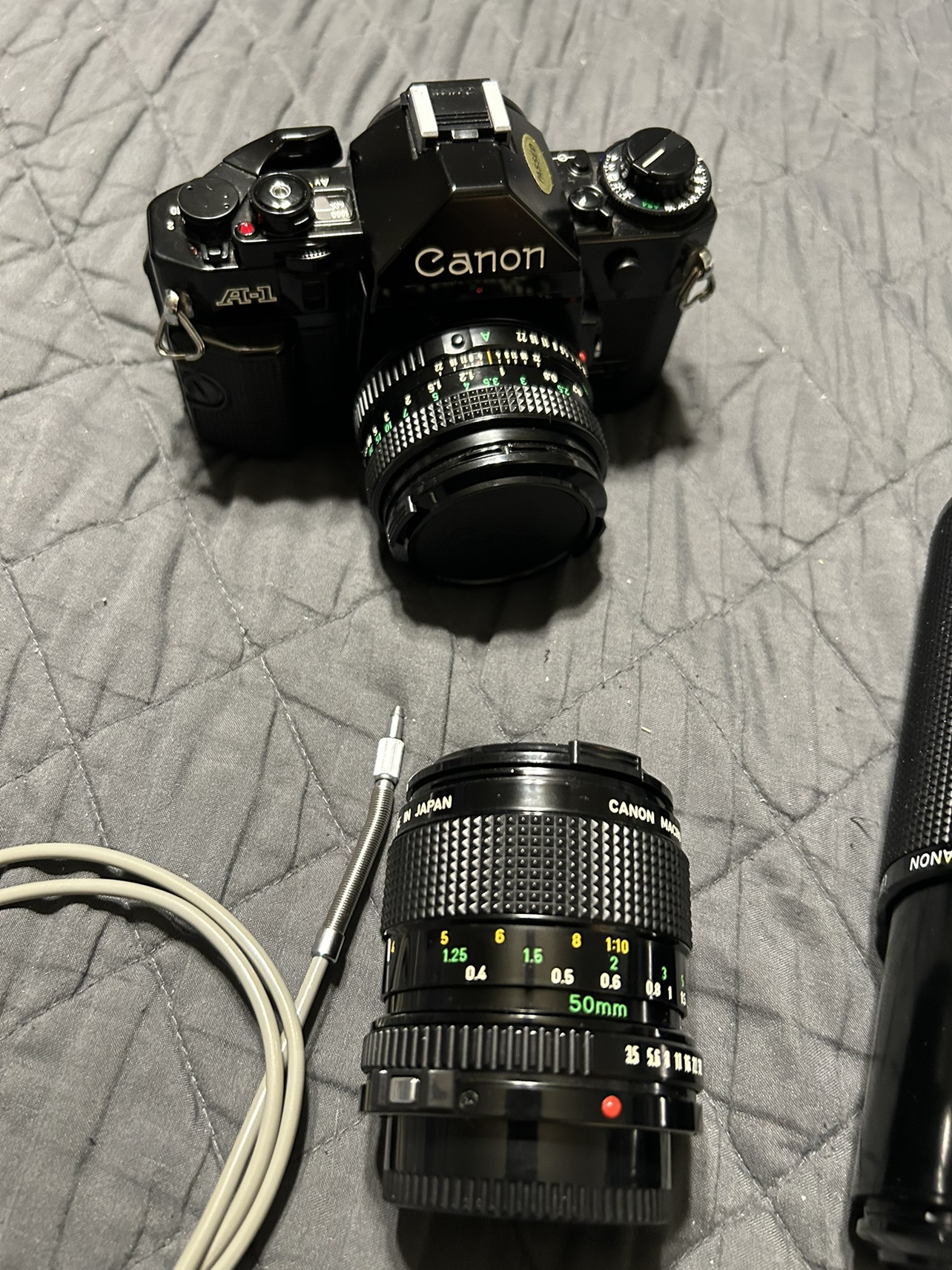 [MINT] - Canon A-1 SLR 35mm Film Camera with 3 Lens image indicator(2)
