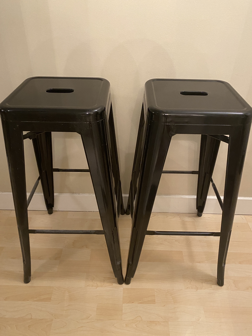 2 Metal Stools