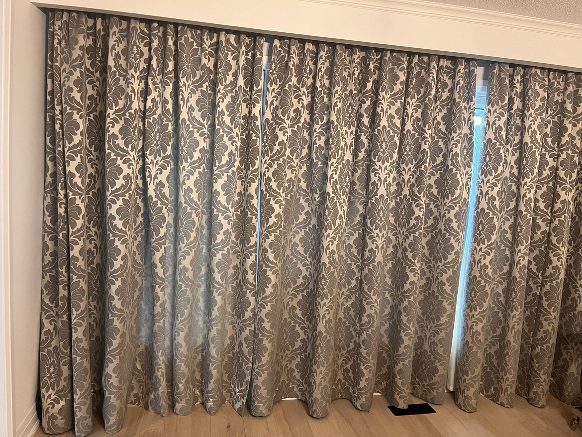Drapes - photo 2