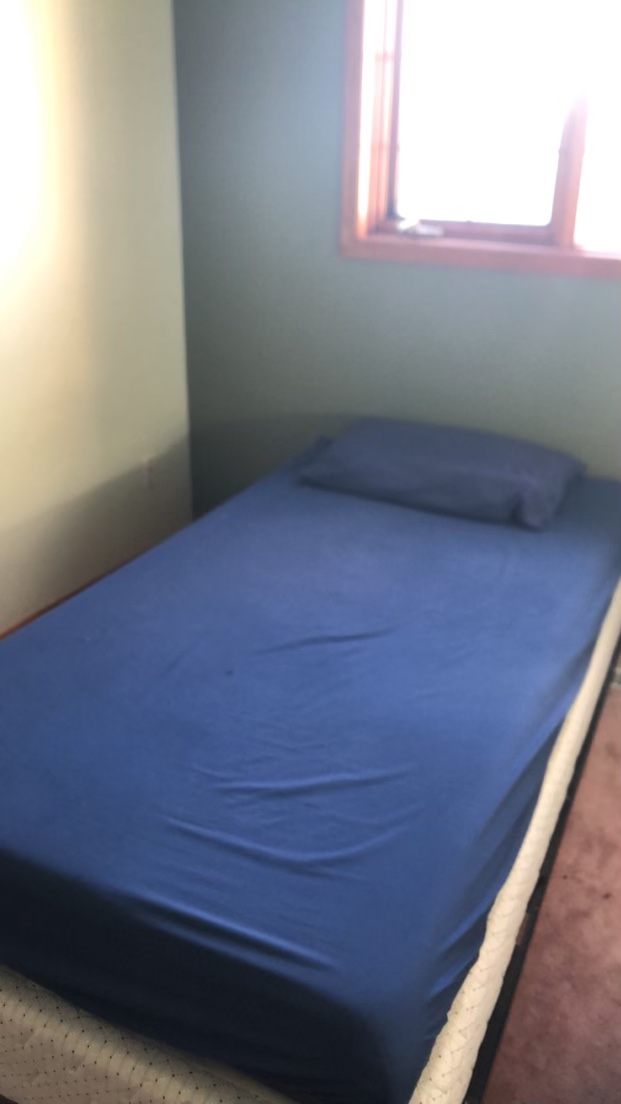 Single Bed in a Good Condition with Mattress - Pickup Only image indicator(3)