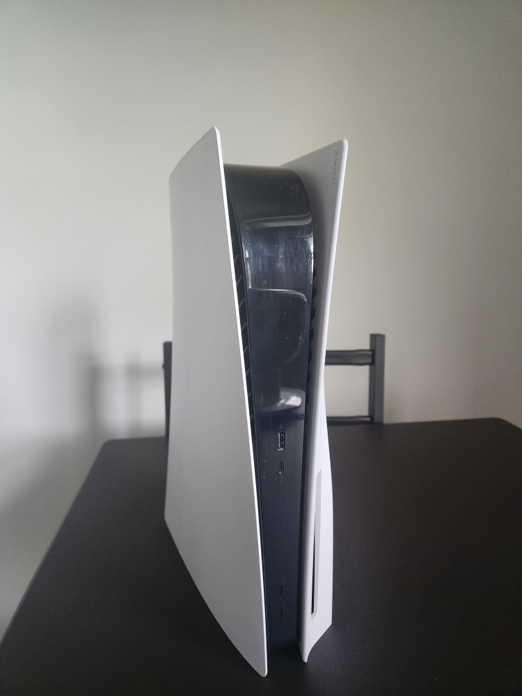 PS5 Console - photo 3