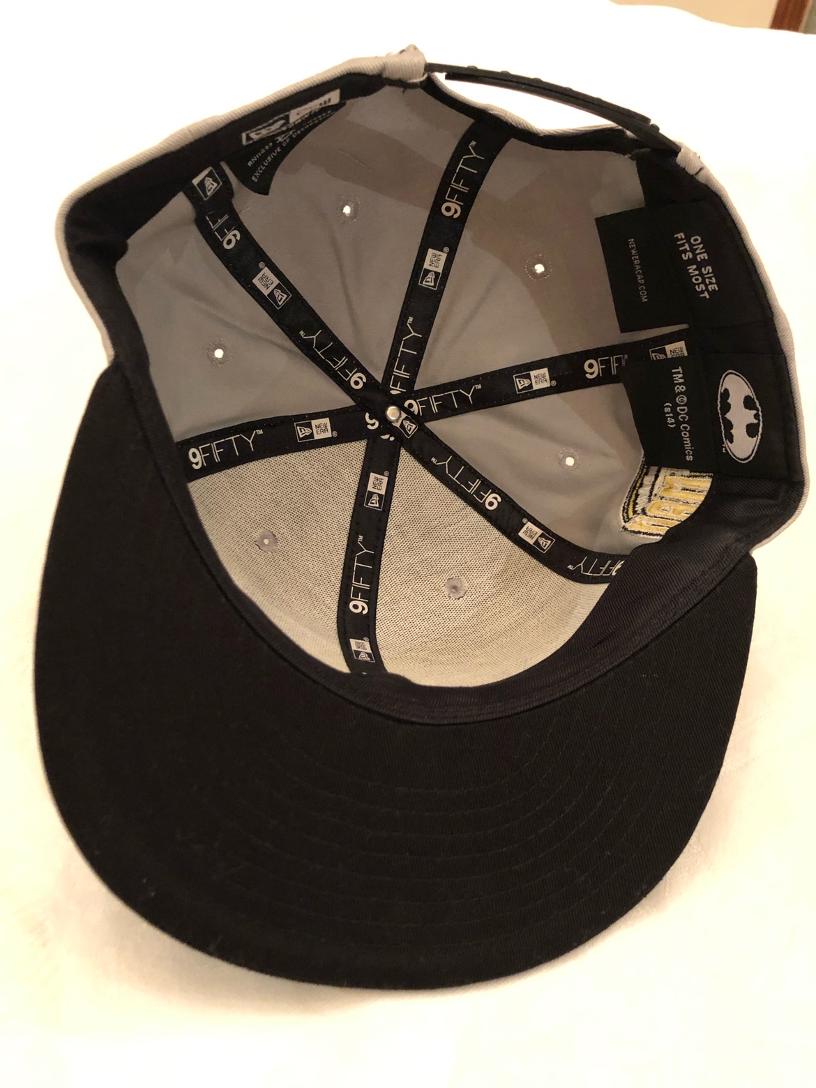 Batman Cap image indicator(2)