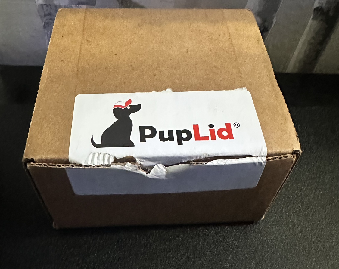 💚PupLid trucker hat for small dogs image indicator(3)