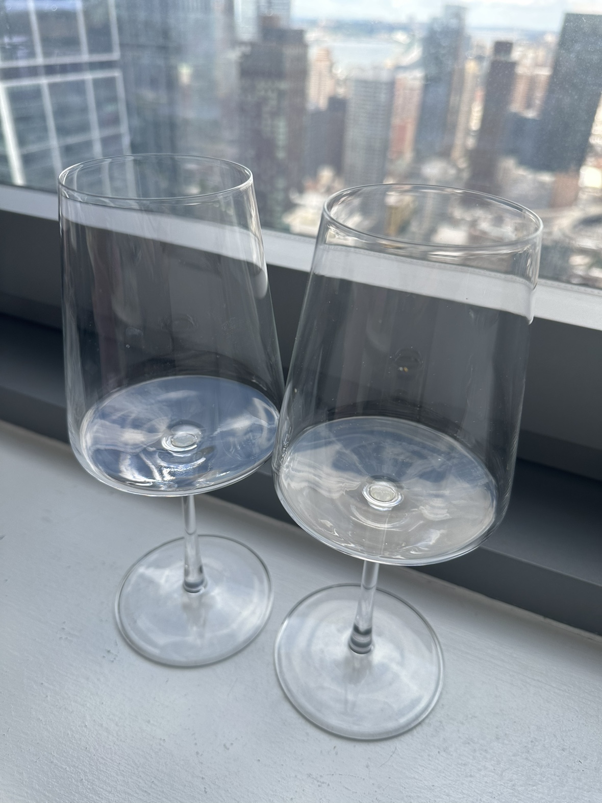 Modern Wine Glass Set of 2 - photo 2