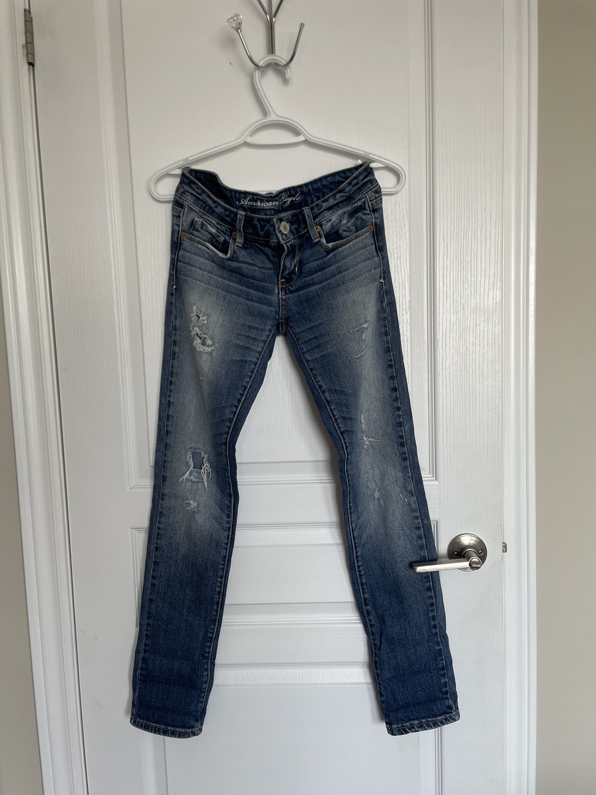Mid-rise Skinny/Straight leg American Eagle Jeans