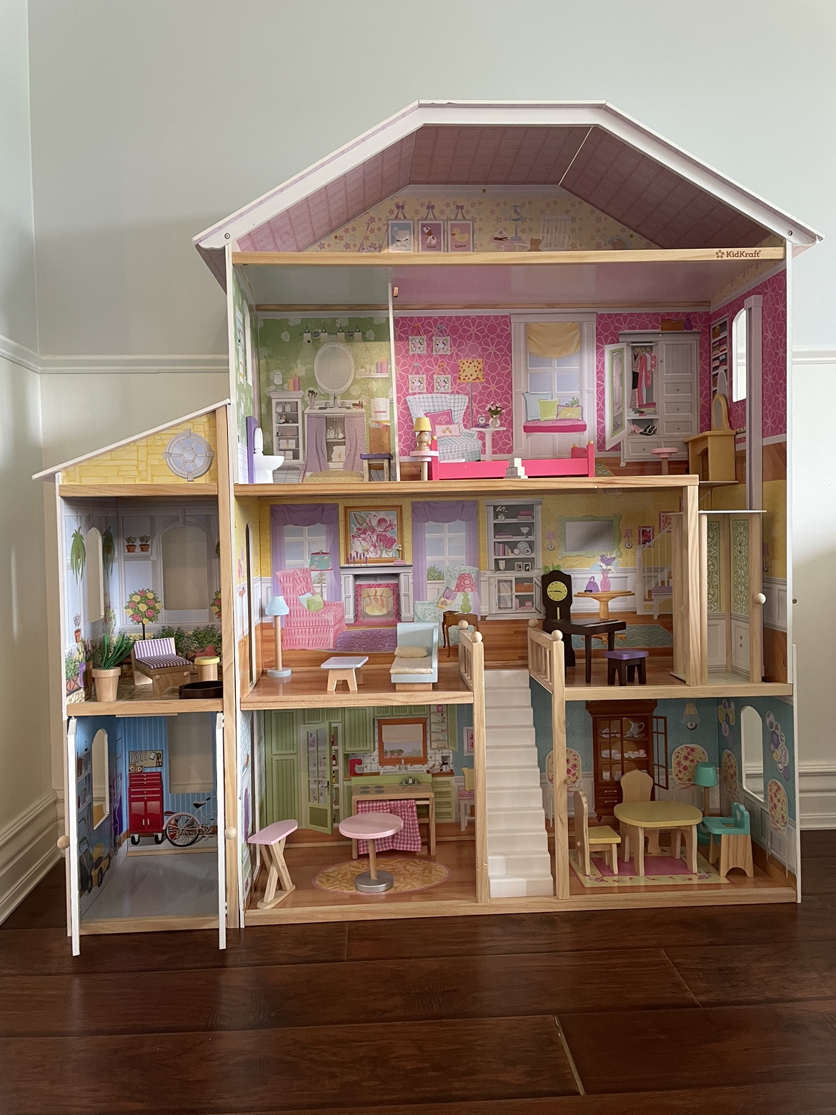 Dollhouse and furniture