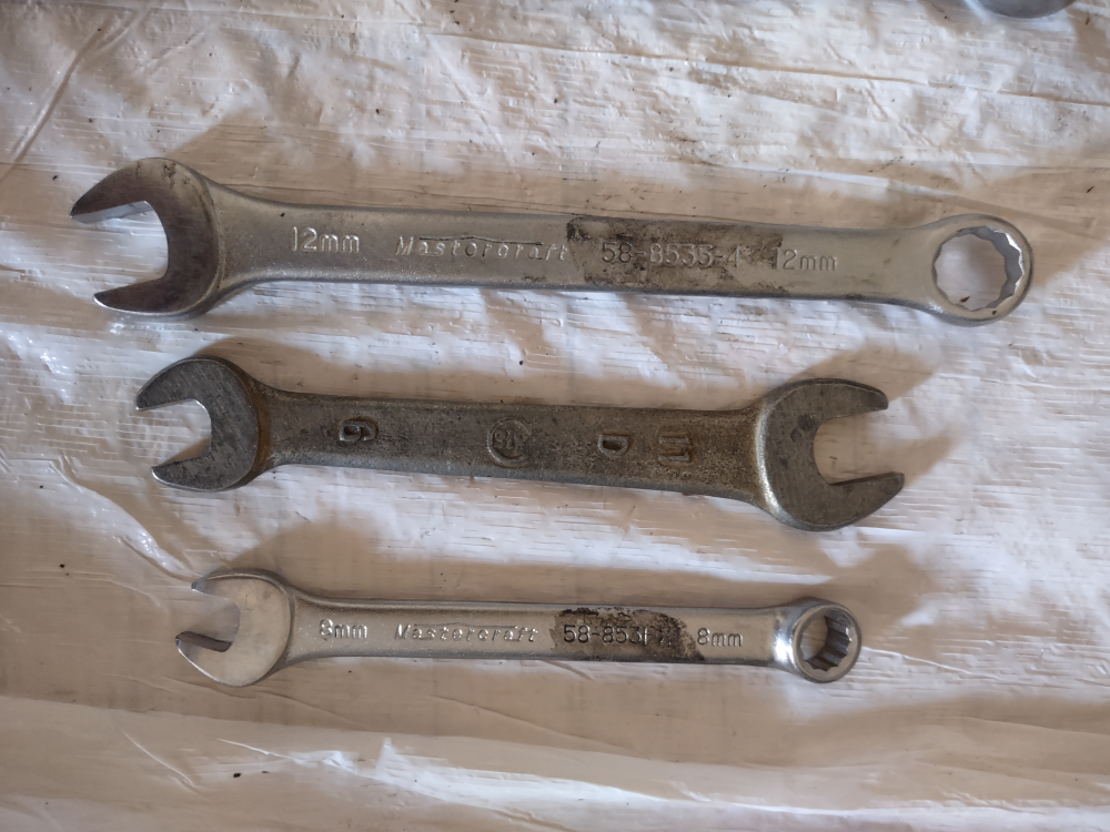 Metric Wrenches - 5 wrenches - photo 2