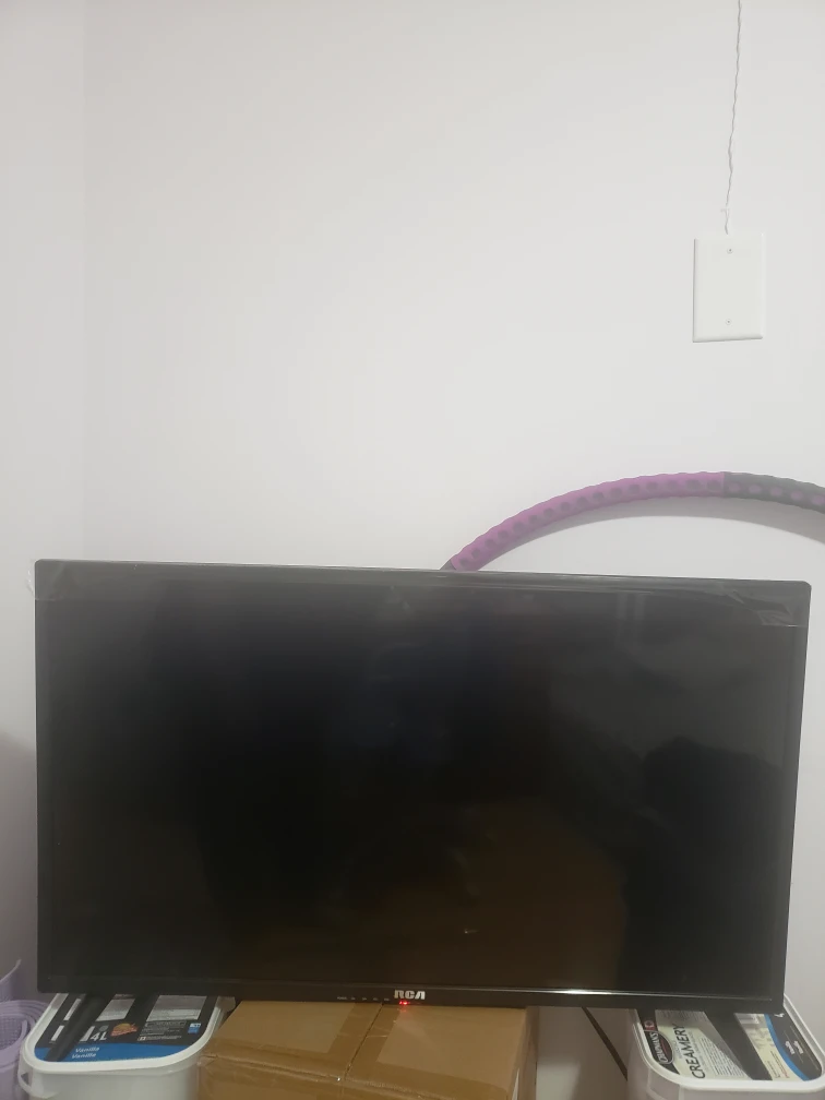 RCA smart tv - photo 3