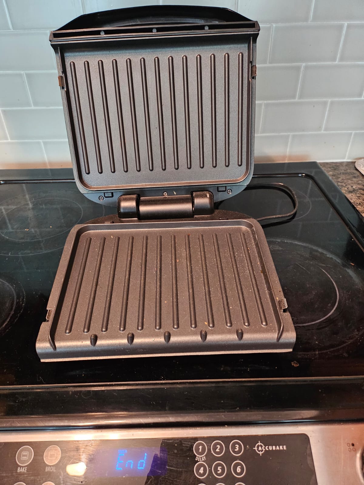 Toaster / grill