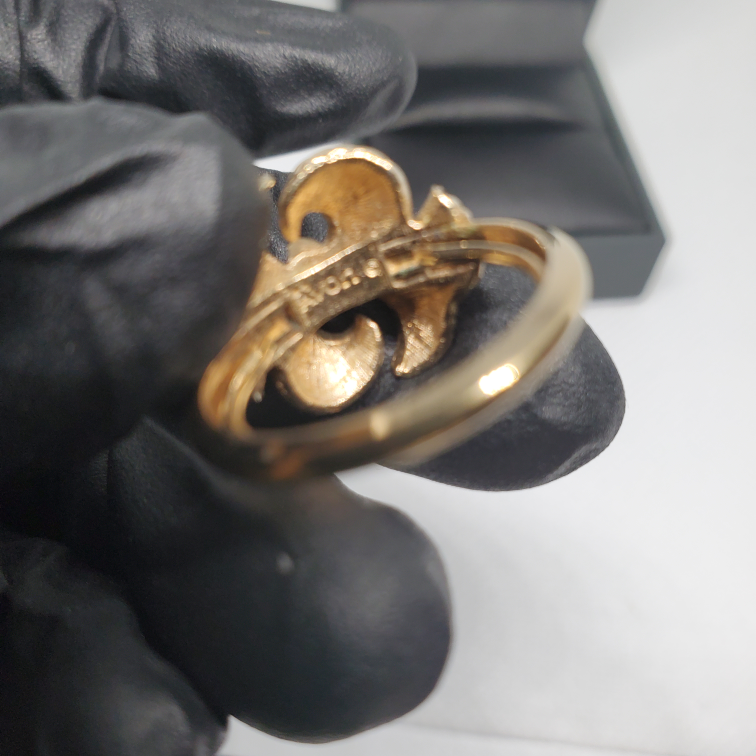 #33 Vtg. 2pcs Gold & silver ring image indicator(8)