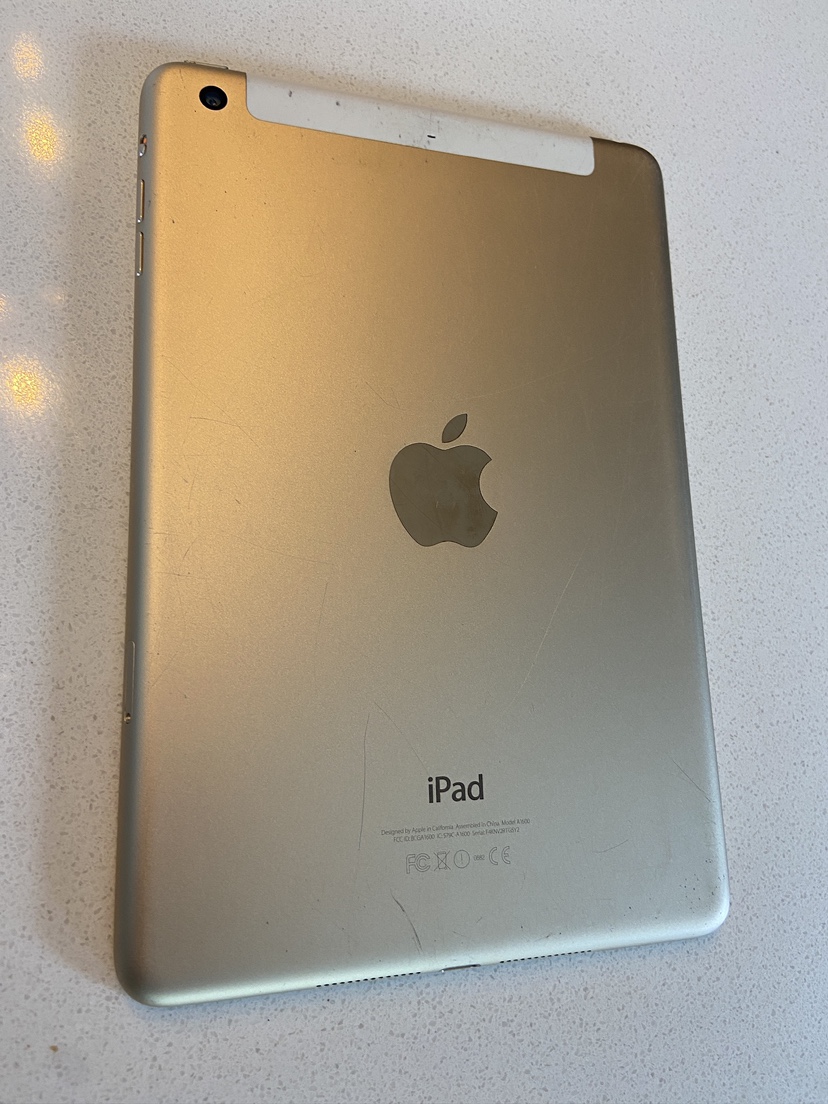 iPad mini 3 - photo 2