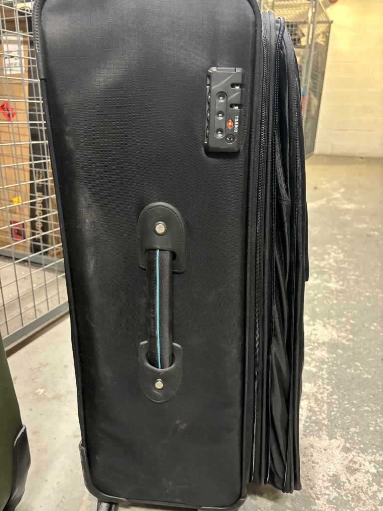 Travel Luggage 🧳 30 inch - photo 2