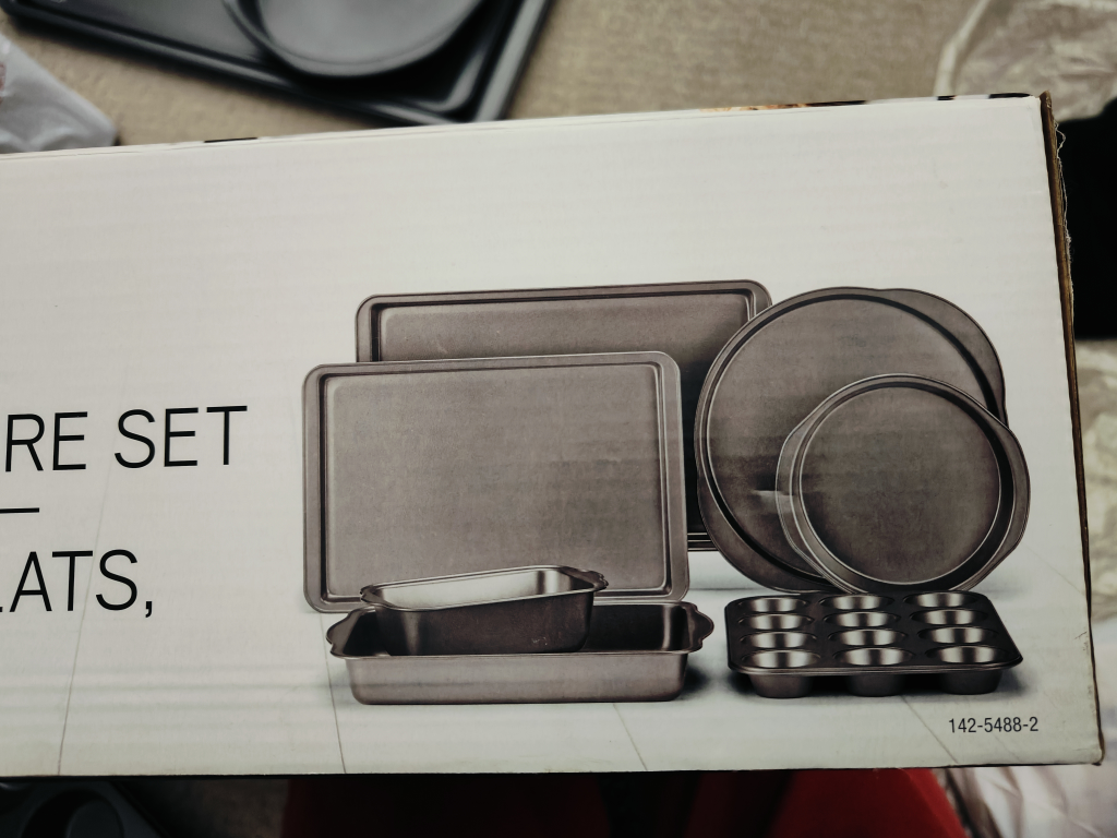 Chef Almost Brand New Bakery Set 7 Piece $45 image indicator(3)