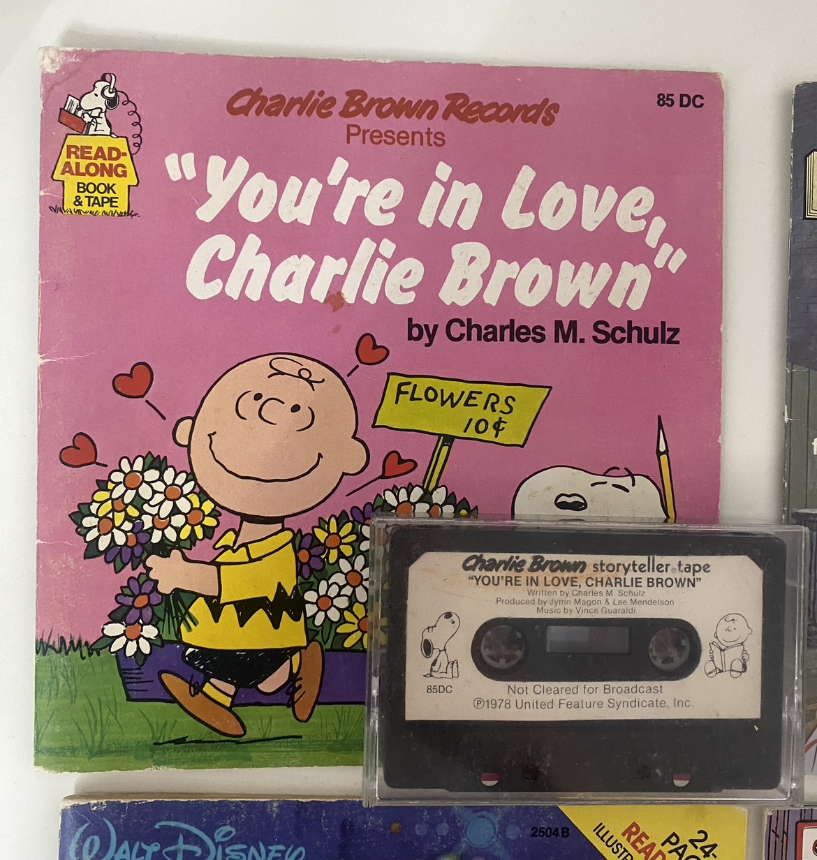 Vintage Read Along Cassettes Tapes - Disney & Peanuts image indicator(3)