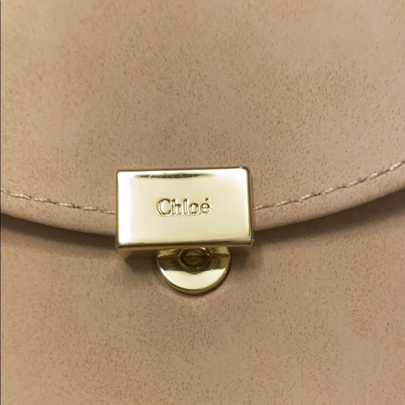 Large authentic sunglasses leather case cream colour image indicator(5)