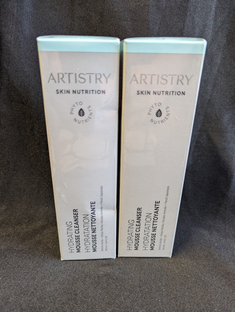 Artistry Skin Nutrition Hydrating Mousse Cleanser thumbnail