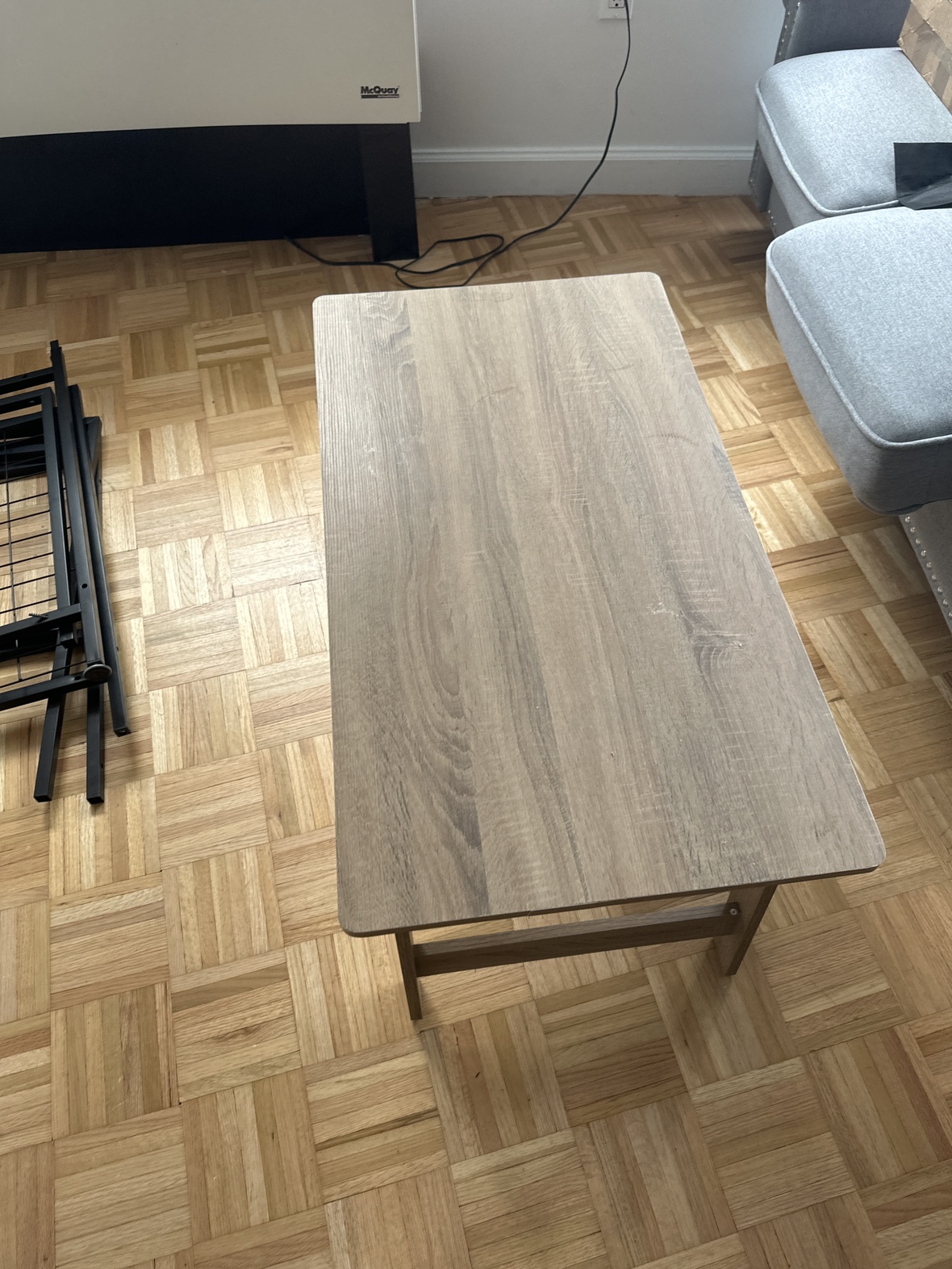 Coffee table to give